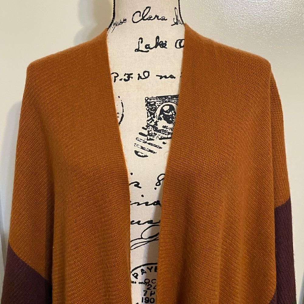OSFM Multi Fall Color Wrap Sweater With Pockets One Size - Picture 8 of 8